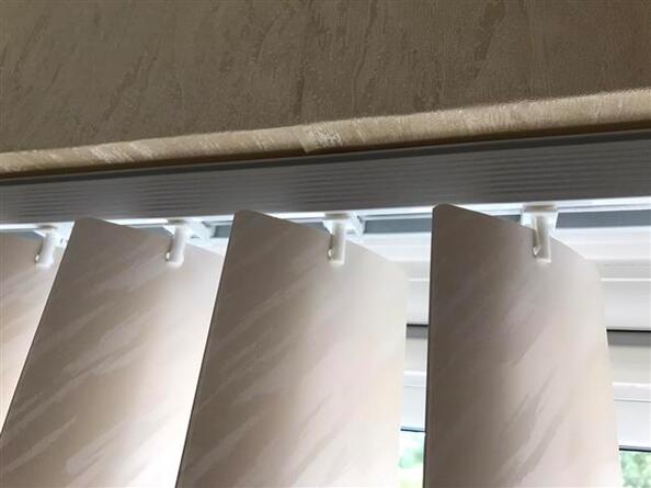 Headrail suitable for PVC rigid Blind slats and Aluminium Vertical blind slats